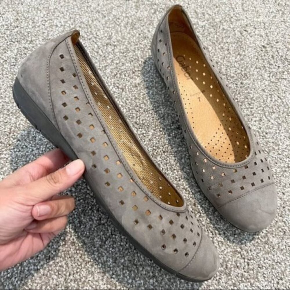 Gabor Ballet Flats Leather Perforated Comfort Classic Round Toe Gray/Tan Sz. 9.5 - Picture 3 of 8